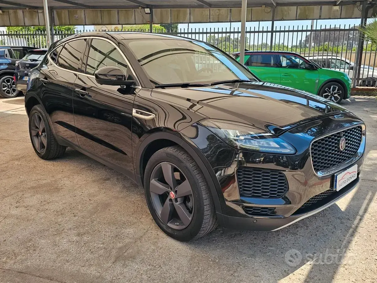 Usata Jaguar E-Pace R-Dynamic 150 CV (110 kW) 2019 Nero SUV