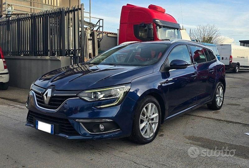 Usata Renault Mégane GrandTour Business 115 CV (84 kW) 2019 Blu Station wagon