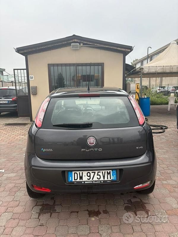 Usata Fiat Punto Evo Dynamic 78 CV (57 kW) 2009 Nero Utilitaria