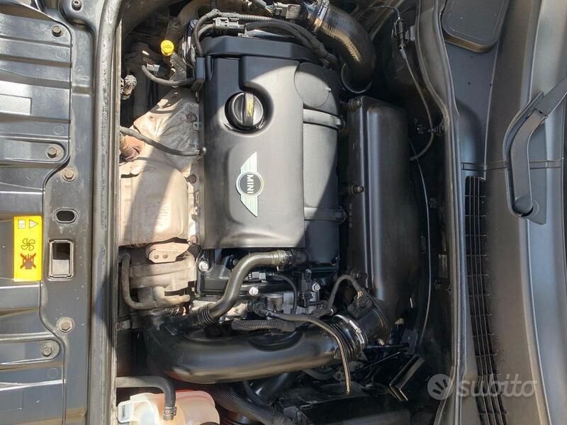 Usata Mini Countryman 170 CV (125 kW) 2011 Grigio SUV