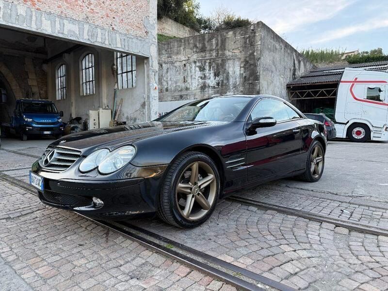 Nero Usata 2004 Mercedes SL350 Cabrio | 19.500 € (Super prezzo) - Immagine 1/4