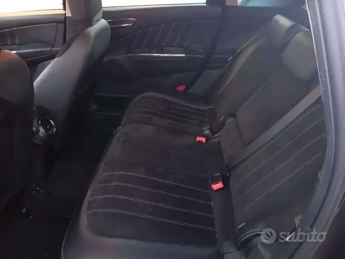 Usata Lancia Delta 190 CV (139 kW) 2010 Nero Utilitaria