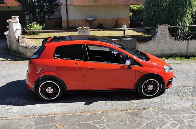 Usata Abarth Grande Punto 155 CV (114 kW) 2007 Rosso Utilitaria