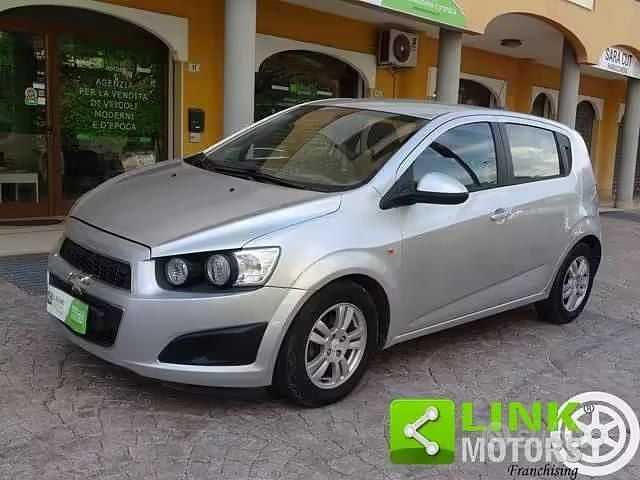 Usata Chevrolet Aveo LT 86 CV (63 kW) 2014 Grigio Berlina