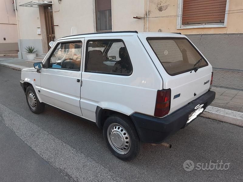 Usata Fiat 750 1988 Bianco Berlina