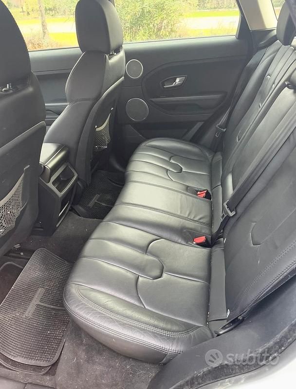 Usata Land Rover Range Rover evoque 150 CV (110 kW) 2013 Bianco SUV