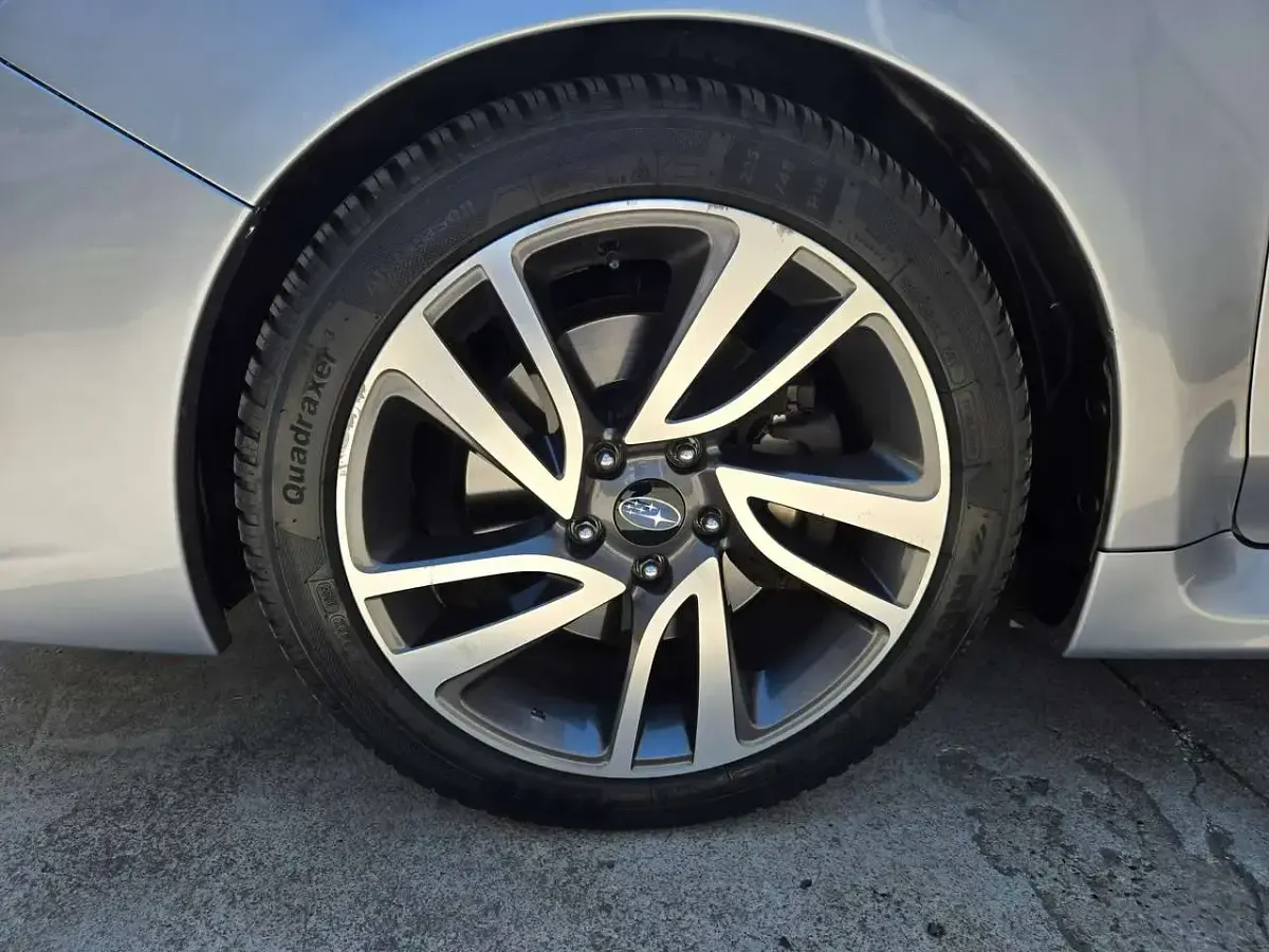 Usata Subaru Levorg Sport 170 CV (125 kW) 2016 Argento Station wagon