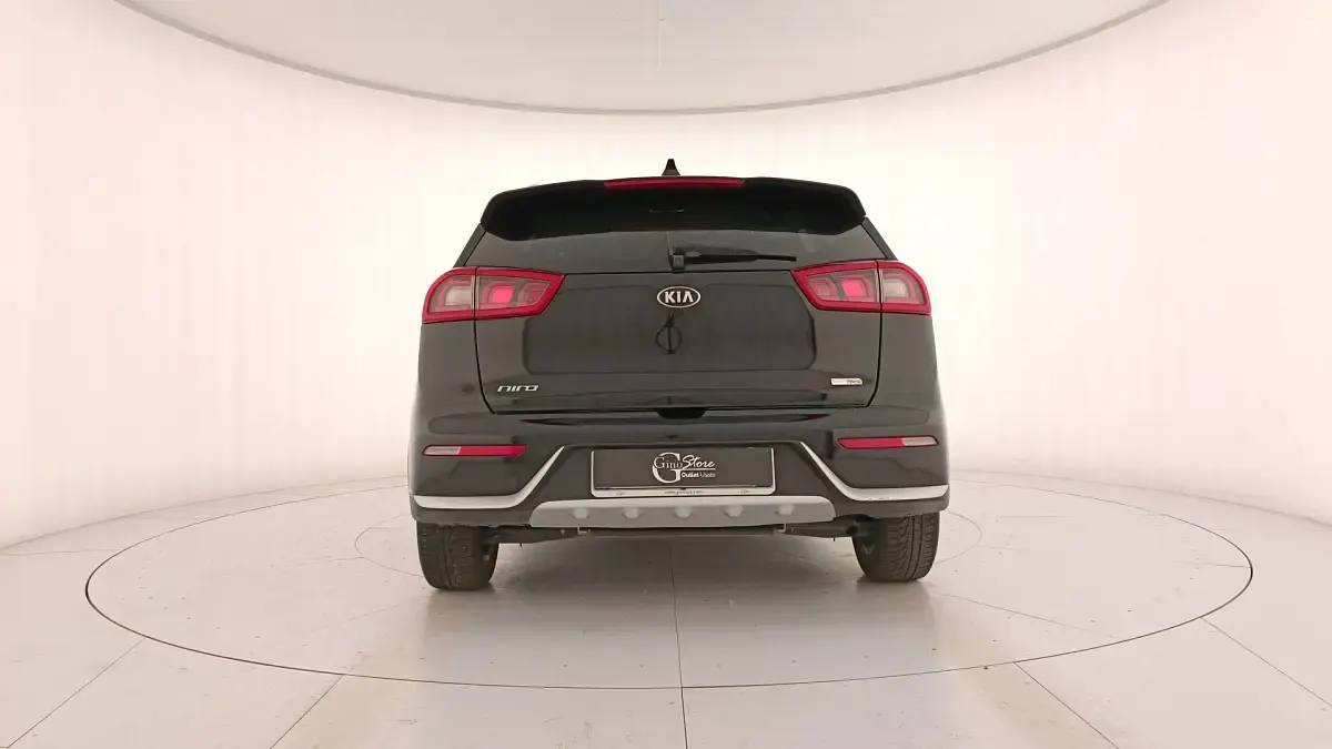 Usata Kia Niro 141 CV (103 kW) 2018 Nero SUV