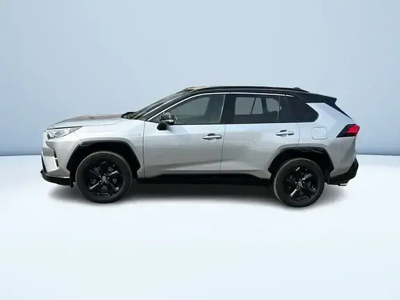Usata Toyota RAV4 Hybrid Style 218 CV (160 kW) 2020 Grigio SUV