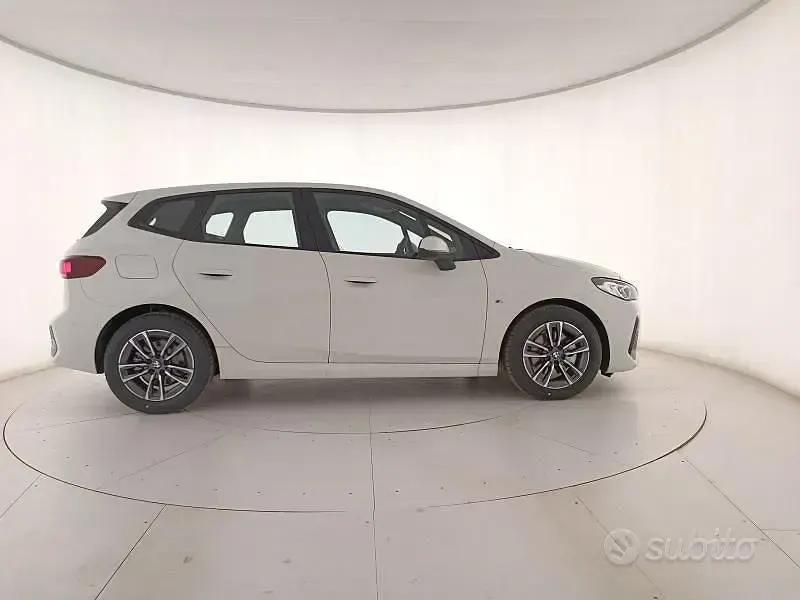 Usata BMW 218 Active Tourer M Sport 150 CV (110 kW) 2025 Bianco Monovolume