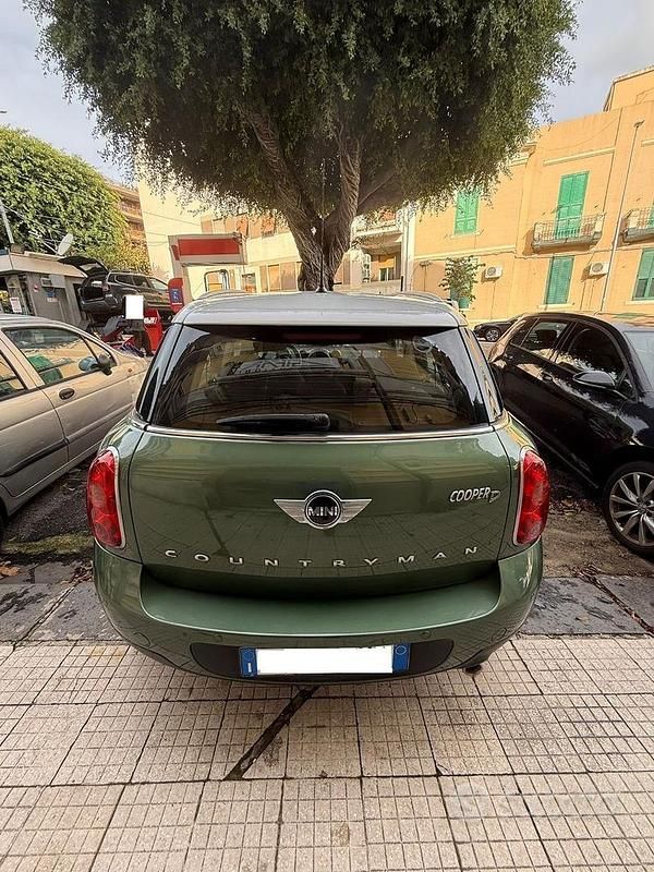 Usata Mini Cooper D Countryman 111 CV (81 kW) 2016 Verde SUV