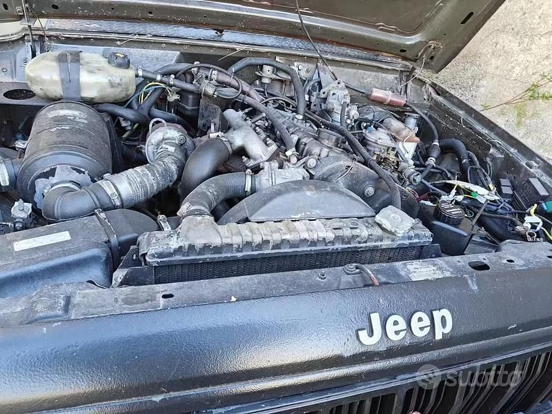 Usata Jeep Cherokee 1989 Verde SUV