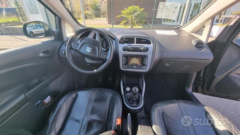 Usata Seat Altea 125 CV (91 kW) 2010 Nero Monovolume