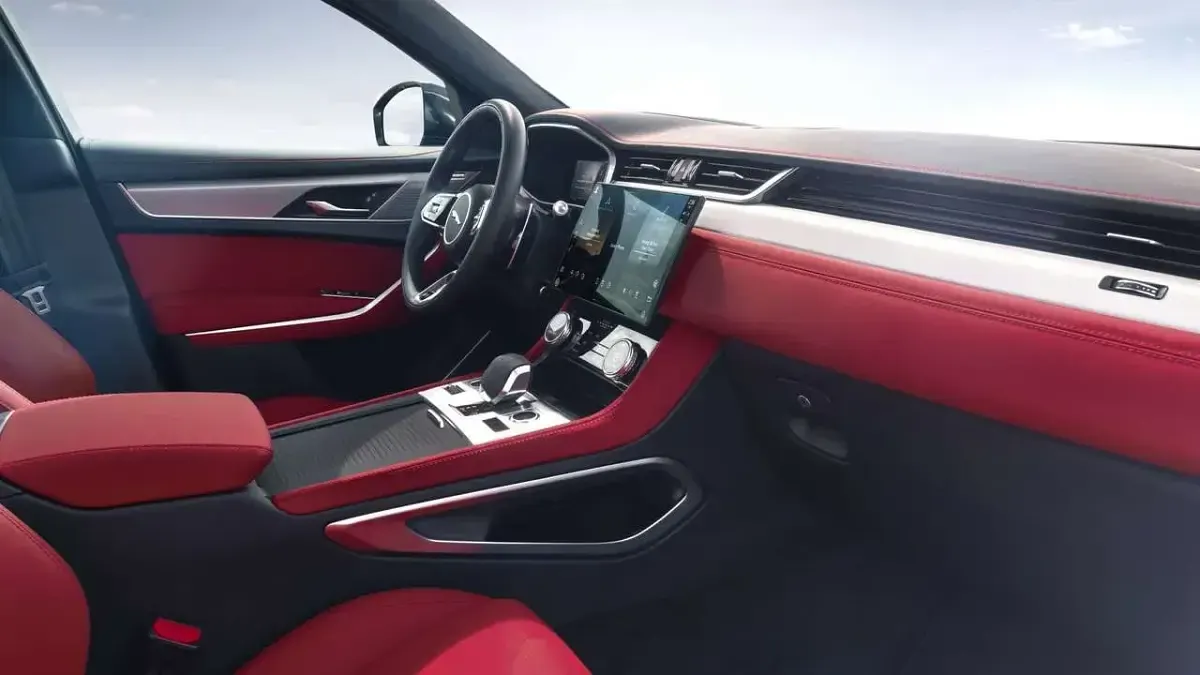 Usata Jaguar F-Pace R-Dynamic 404 CV (297 kW) 2022 Nero SUV