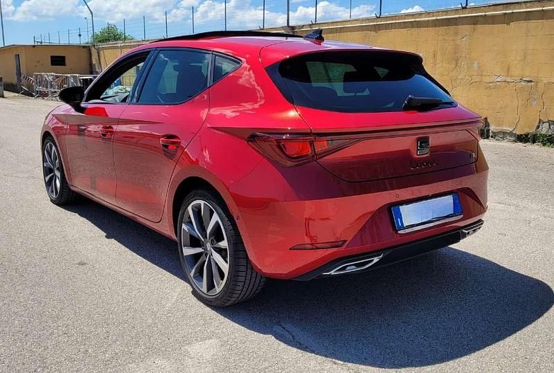 Usata Seat Leon FR 150 CV (110 kW) 2021 Berlina