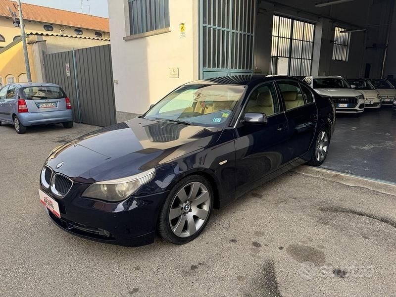 Usata BMW 530 217 CV (159 kW) 2003 Blu Berlina