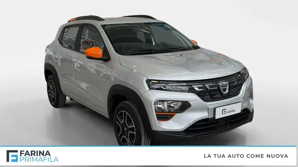 Usata Dacia Spring Comfort Plus 18 kW (25 CV) 2022 Grigio Utilitaria