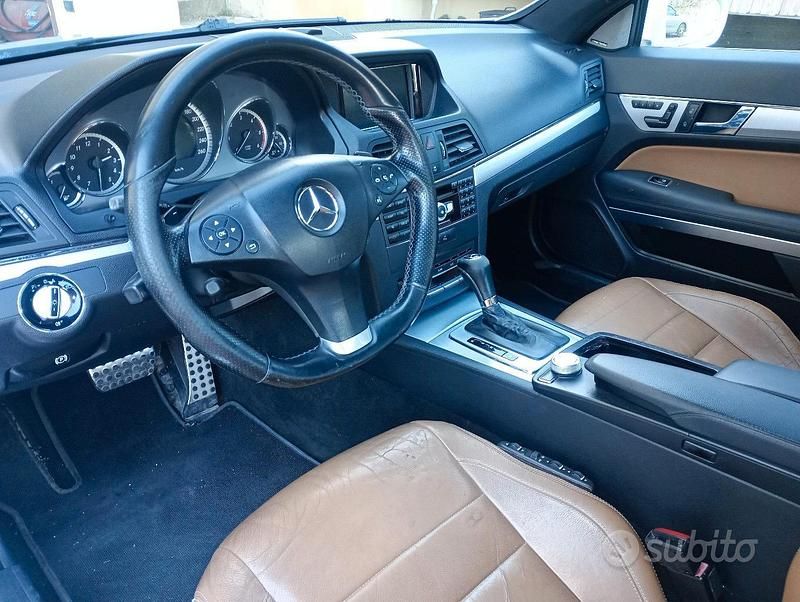 Usata Mercedes E350 AMG 2009 Bianco Coupé