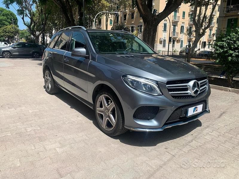 Usata Mercedes E250 Premium Plus 204 CV (150 kW) 2018 Grigio Station wagon