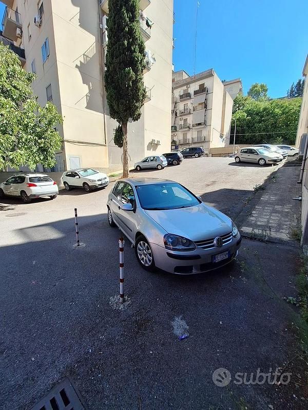 Usata VW Golf IV 2004 Grigio Berlina