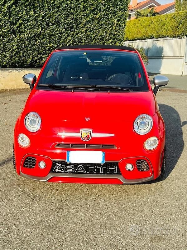Usata Abarth 595C Competizione 180 CV (132 kW) 2019 Rosso Cabrio