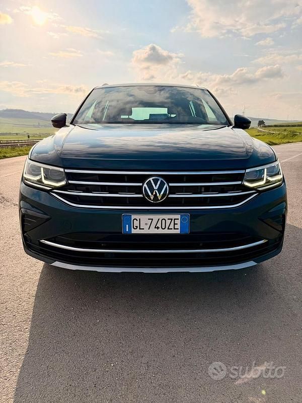 Usata VW Tiguan Elegance 150 CV (110 kW) 2023 Blu SUV