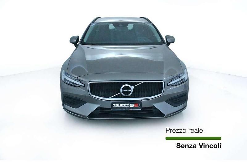 Usata Volvo V60 Momentum 150 CV (110 kW) 2020 Grigio Station wagon