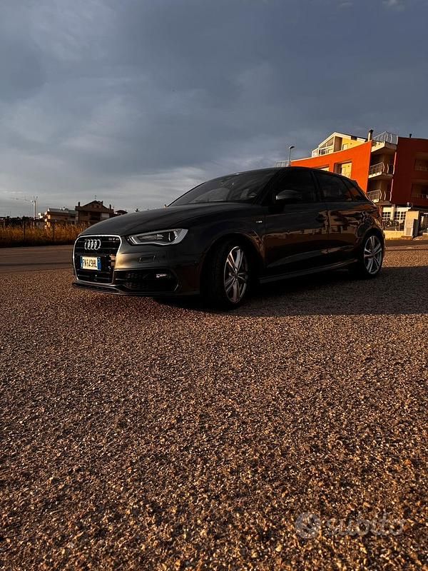 Usata Audi A3 S-Line 2014 Grigio Monovolume