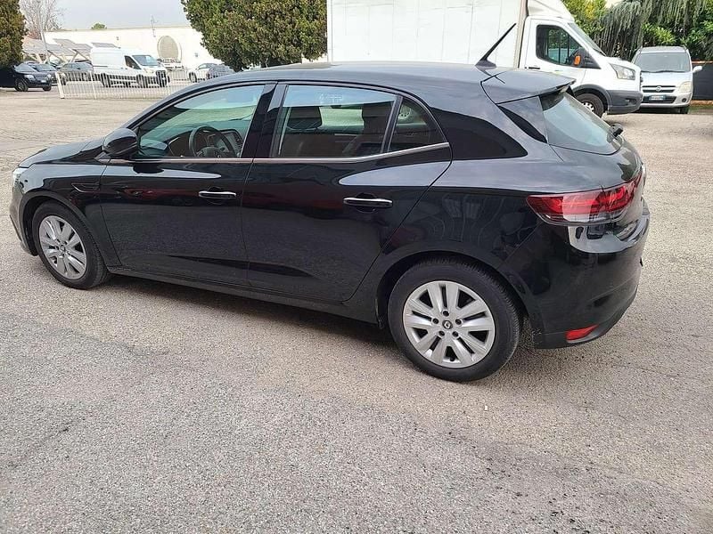 Usata Renault Mégane IV 116 CV (85 kW) 2021 Nero Berlina