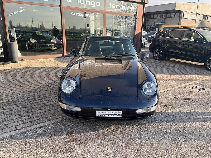 Usata Porsche 911 Carrera Cabriolet 272 CV (200 kW) 1995 Blu Cabrio
