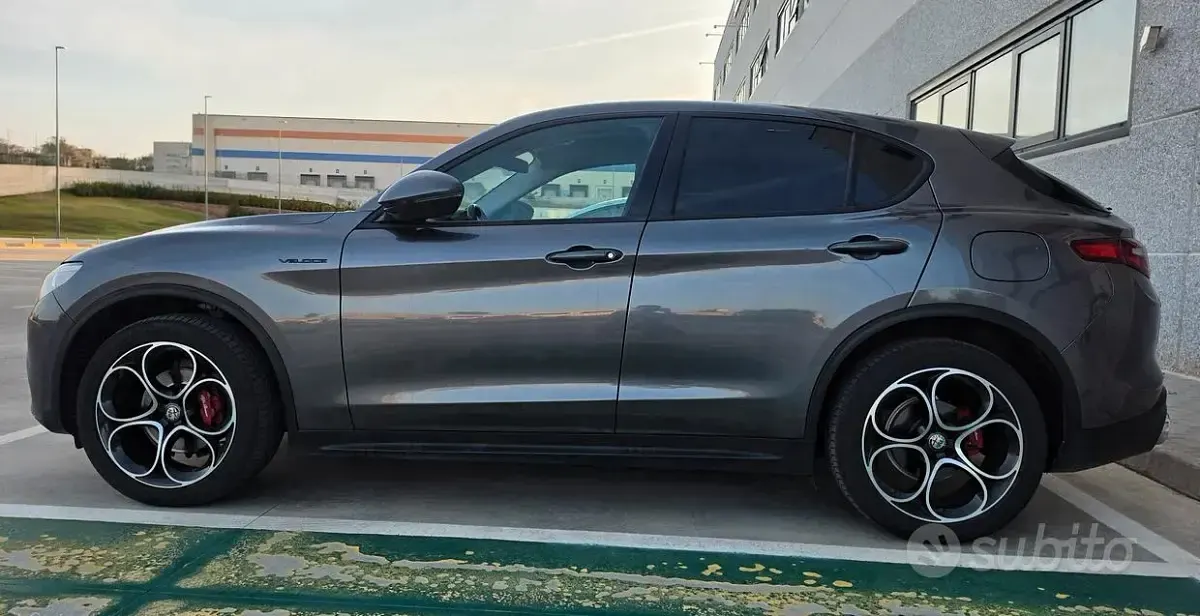 Usata Alfa Romeo Stelvio Veloce 210 CV (154 kW) 2019 SUV