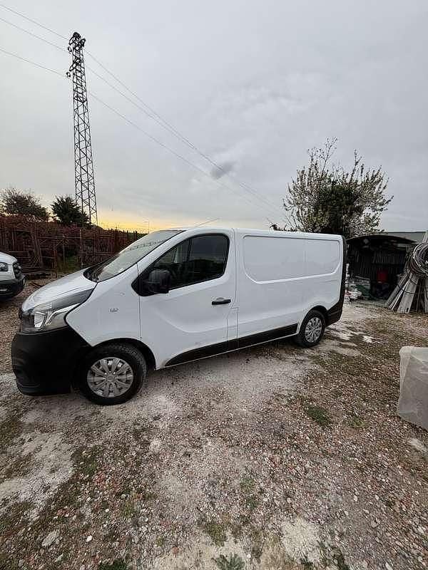 Usata Renault Trafic 121 CV (88 kW) 2018 Monovolume