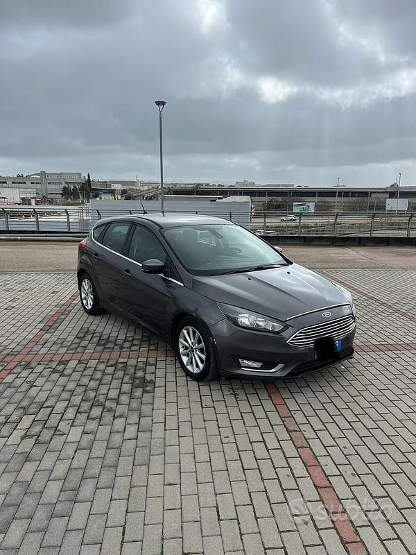 Usata Ford Focus Titanium 2015 Grigio Berlina