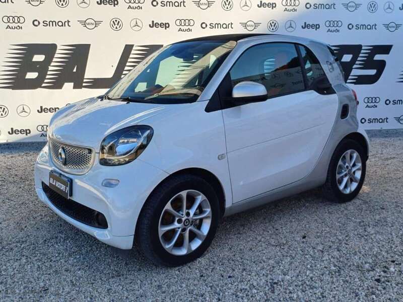 Occasion Smart ForTwo Electric Drive Passion 41 kW (56 ch) 2018 Blanc Citadine