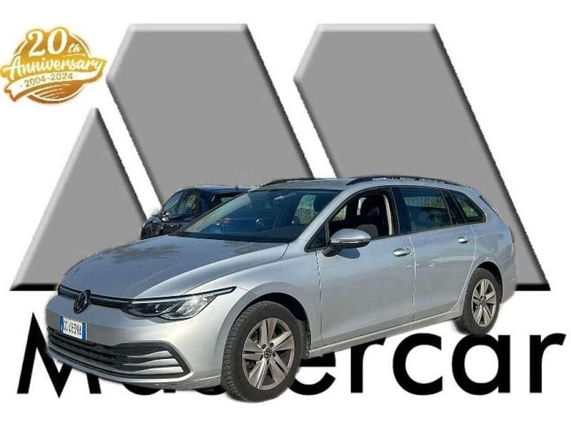 Usata VW Golf VIII Life 116 CV (85 kW) 2021 Argento Station wagon