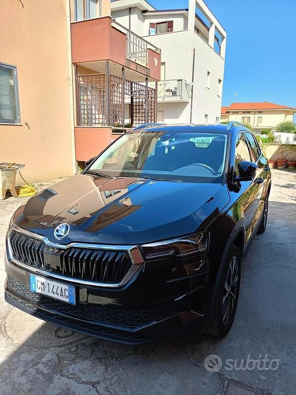 Usata 2022 Skoda Karoq Style SUV | 25.000 € (Cara) - Immagine 1/4