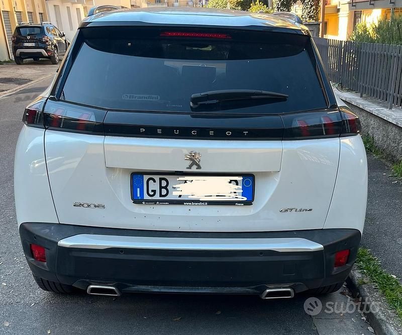 Usata Peugeot 2008 GT-line 131 CV (96 kW) 2020 Bianco SUV