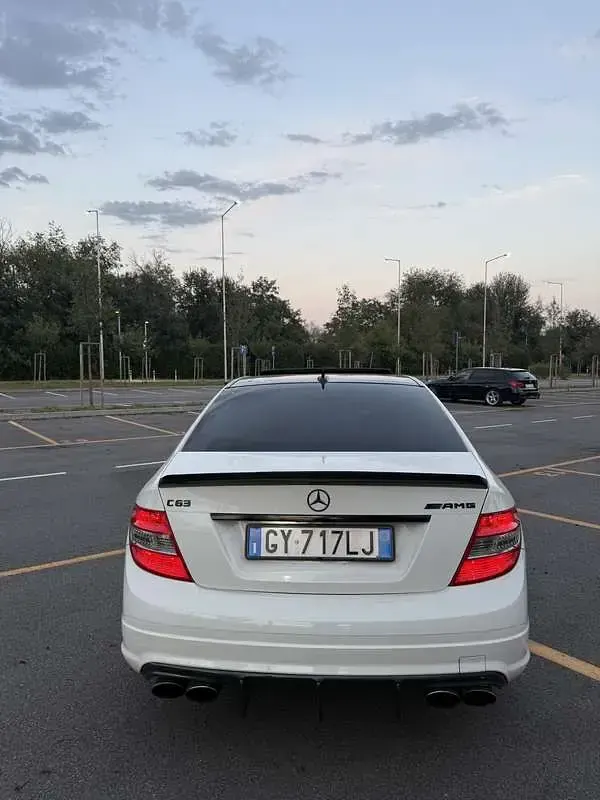 Usata Mercedes C63 AMG AMG 457 CV (336 kW) 2010 Berlina