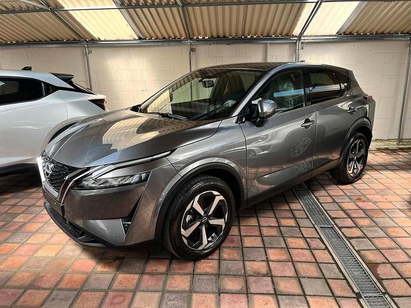 Usata Nissan Qashqai Tekna 140 CV (102 kW) 2023 Grigio SUV