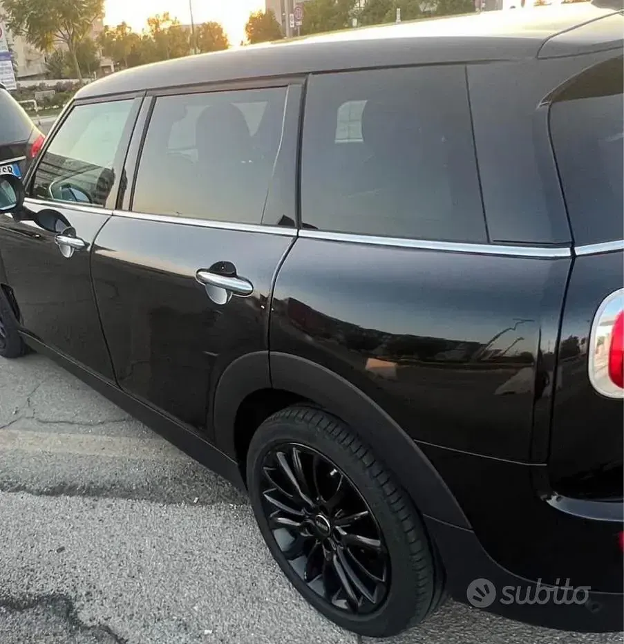 Usata Mini Clubman 150 CV (110 kW) 2017 Nero Station wagon