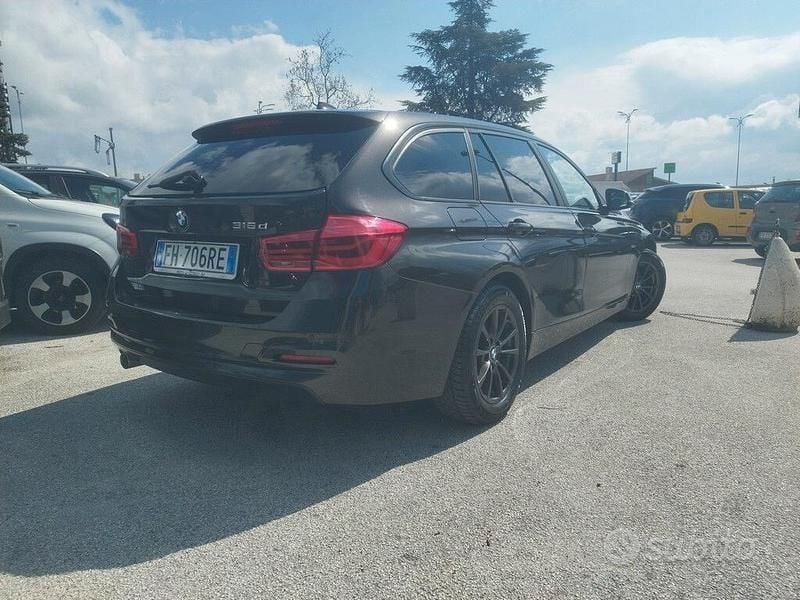Usata BMW 316 115 CV (84 kW) 2017 Grigio Station wagon