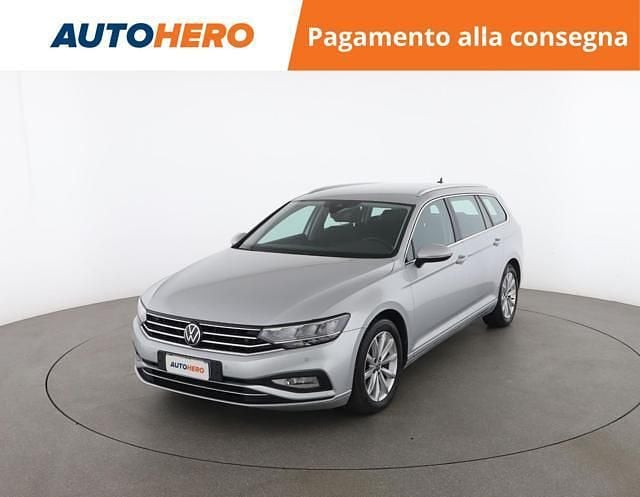Grigio Usata 2021 VW Passat Business Station wagon | 21.399 € (Buon prezzo) - Immagine 1/2