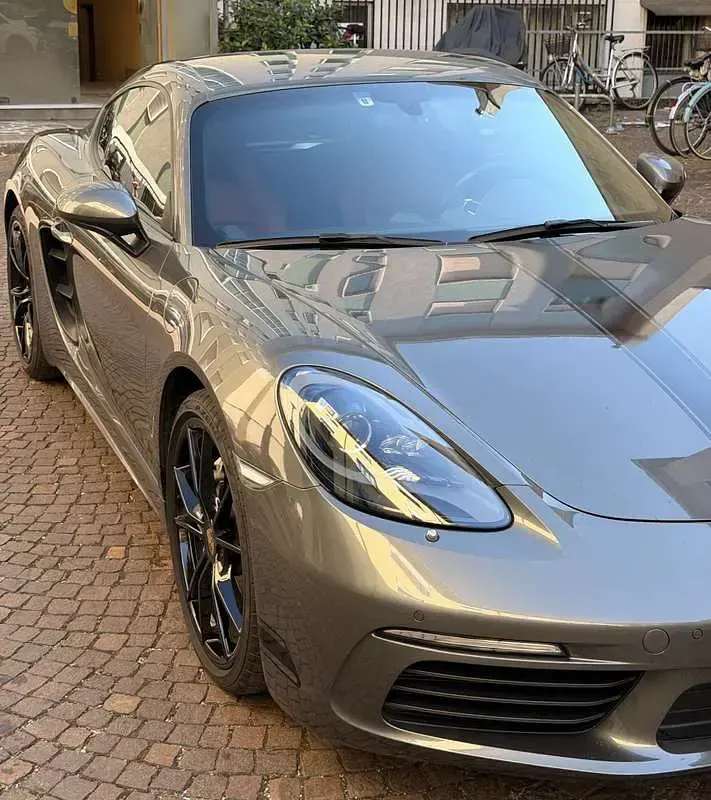 Usata Porsche 718 Edition 299 CV (219 kW) 2024 Coupé