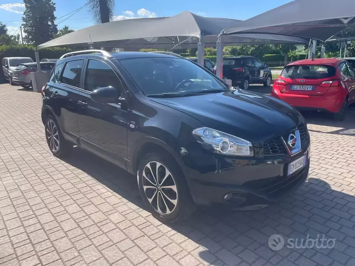 Usata Nissan Qashqai Tekna 110 CV (80 kW) 2012 Nero SUV