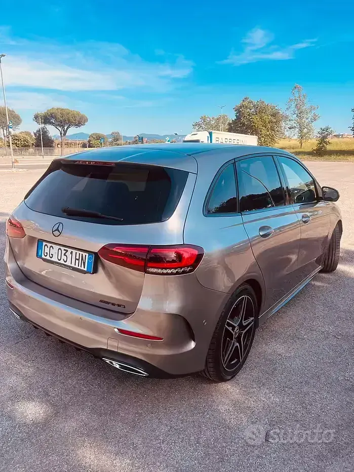 Usata Mercedes B180 AMG 2020 Grigio Utilitaria