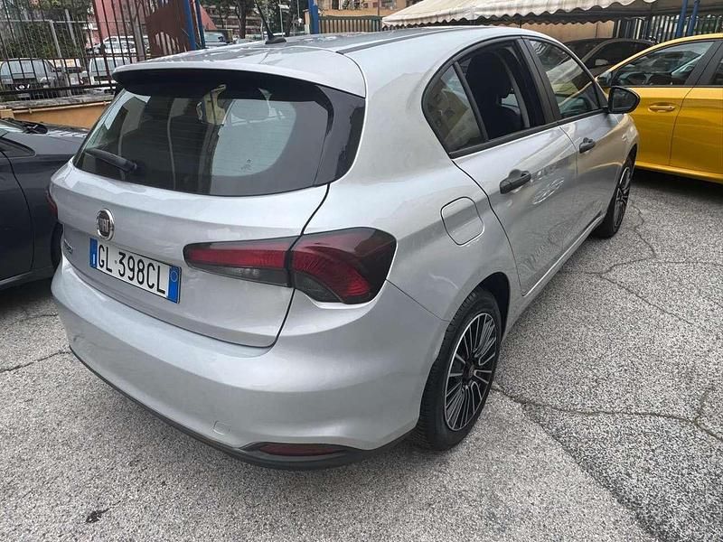 Usata Fiat Tipo Life 101 CV (74 kW) 2023 Argento Berlina