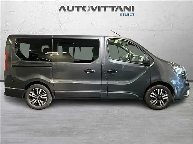 Usata Renault Trafic 149 CV (109 kW) 2022 Nero