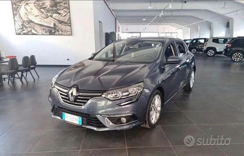 Usata Renault Mégane IV 110 CV (80 kW) 2018 Grigio Berlina