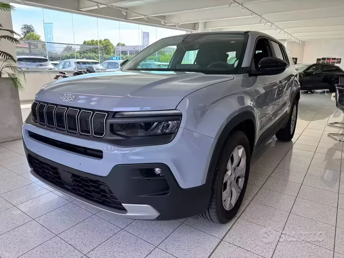 Usata Jeep Avenger Altitude 101 CV (74 kW) 2025 SUV
