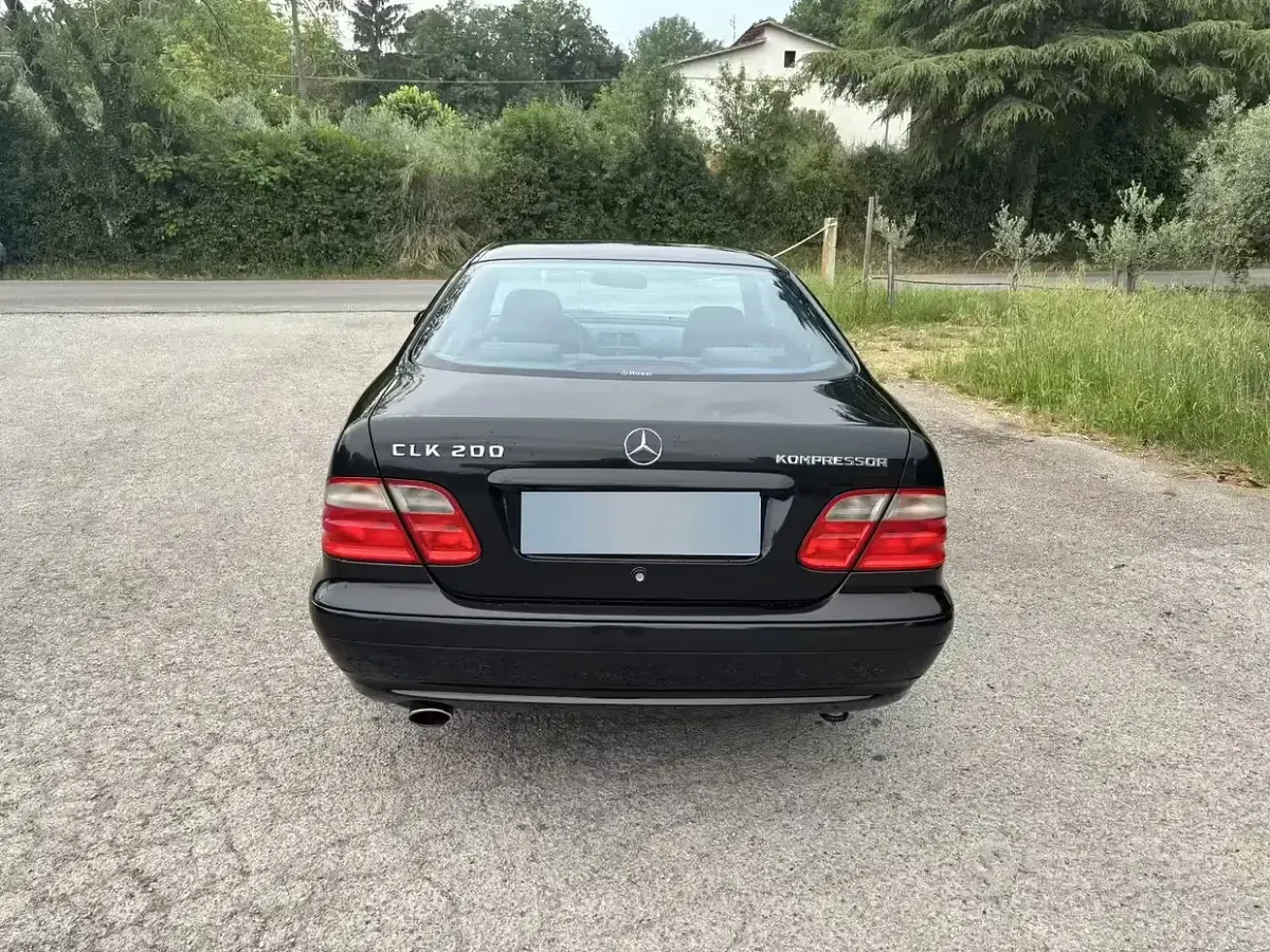 Usata Mercedes CLK200 192 CV (141 kW) 2003 Coupé
